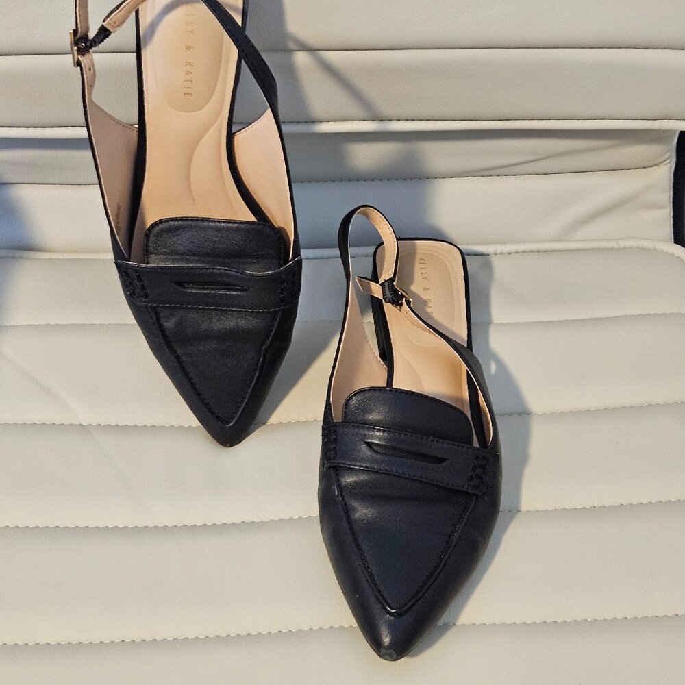 Kelly & Katie Black Pointed Toe Slingback Loafers